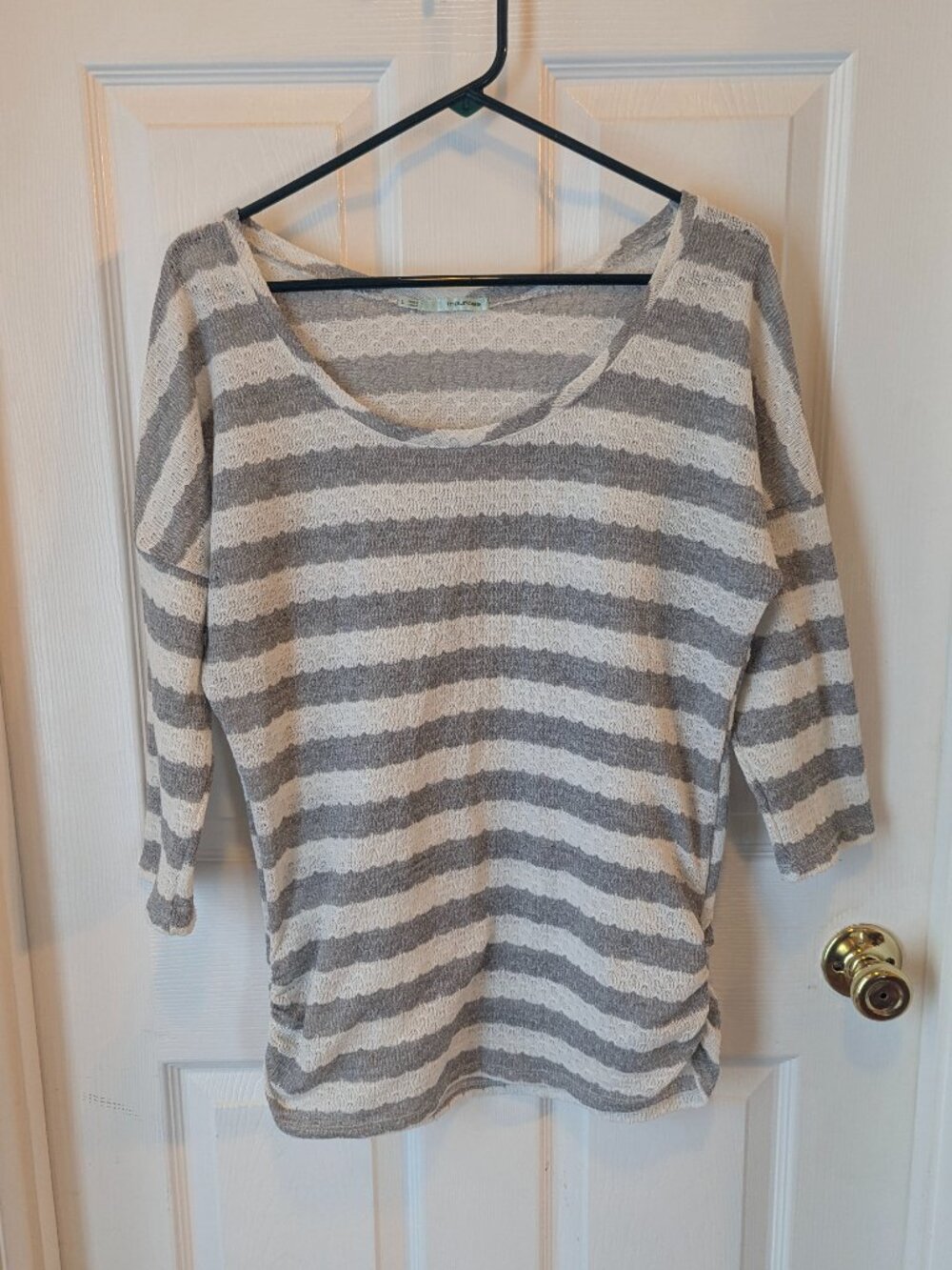 Maurices knit sweater grey and white - K